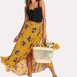 Floral Print Wrapped Waist Skirt